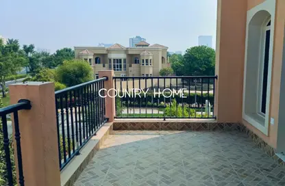 Villa - 4 Bedrooms - 5 Bathrooms for rent in The Centro - The Villa - Dubai