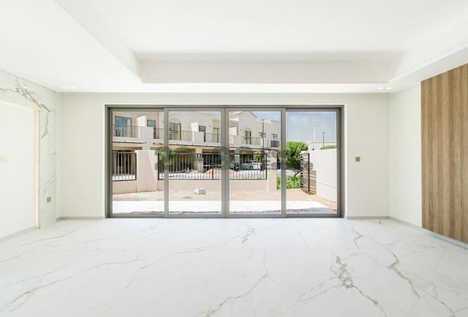 15219408 - Property Image 2