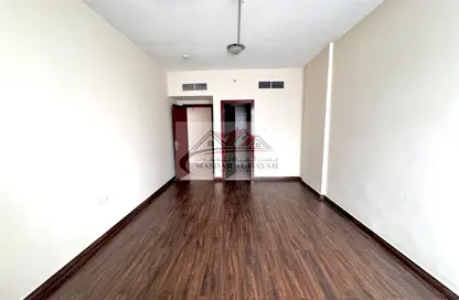 Apartment - 1 Bedroom - 2 Bathrooms for rent in Muwaileh 29 Building - Muwaileh - Sharjah