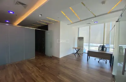 Office Space - Studio for rent in Park Lane Tower - Business Bay - Dubai