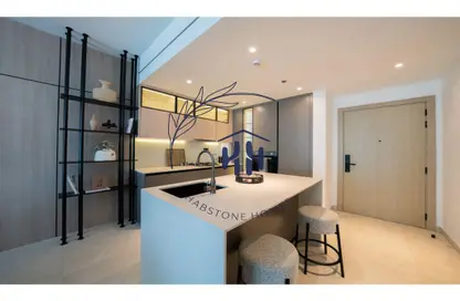 صورة لـ مطبخ شقة - غرفة نوم - 2 حمامات للبيع في حدائق هادئة - ديسكوفري غاردنز - دبي ، صورة رقم 1
