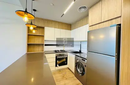 Apartment - Studio - 1 Bathroom for rent in Rokane G25 - Jumeirah Village Circle - Dubai