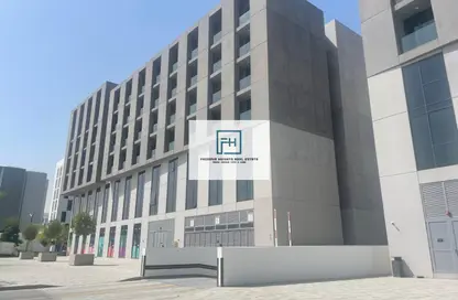Apartment - 2 Bedrooms - 3 Bathrooms for rent in Tiraz - Naseej District - Aljada - Sharjah