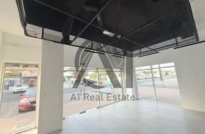 Shop - Studio - 1 Bathroom for rent in Central District - Al Ain