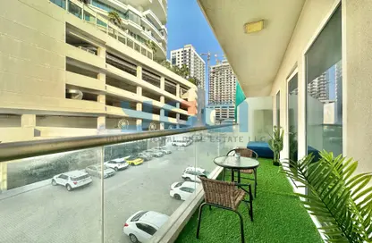 Apartment - 1 Bedroom - 1 Bathroom for sale in Regent Court - Jumeirah Village Circle - Dubai