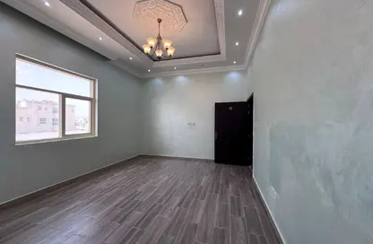 Apartment - Studio - 1 Bathroom for rent in Mohamed Bin Zayed Centre - Mohamed Bin Zayed City - Abu Dhabi