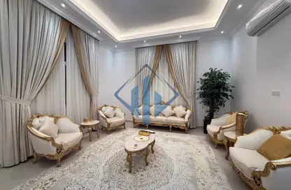 Villa - 4 Bedrooms - 5 Bathrooms for rent in Al Riffa - Ras Al Khaimah