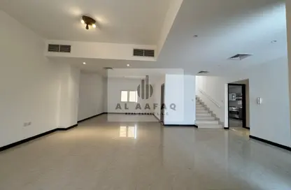 Townhouse - 4 Bedrooms - 5 Bathrooms for rent in Barashi - Al Badie - Sharjah