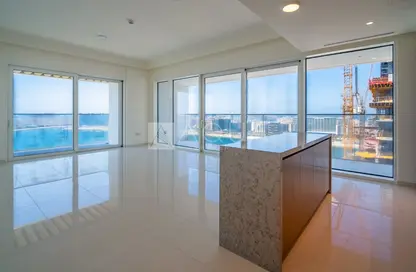 Apartment - 2 Bedrooms - 3 Bathrooms for rent in Grand Bleu Tower 1 - EMAAR Beachfront - Dubai Harbour - Dubai