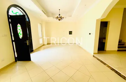 Villa - 4 Bedrooms - 6 Bathrooms for rent in Mirdif - Dubai