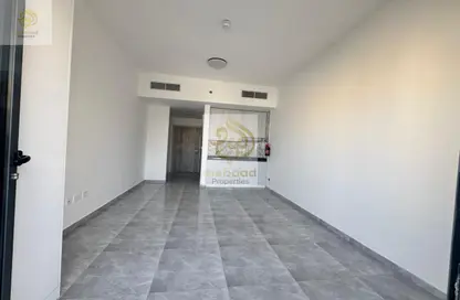 Apartment - Studio - 1 Bathroom for rent in Al Warsan 4 - Al Warsan - Dubai