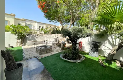Villa - 2 Bedrooms - 3 Bathrooms for rent in Springs 14 - The Springs - Dubai