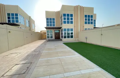 Villa - 4 Bedrooms - 7 Bathrooms for rent in Barashi - Al Badie - Sharjah