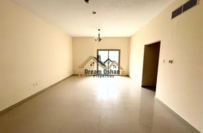 Apartment - 2 Bedrooms - 3 Bathrooms for rent in Al Khair Building - Dubai Silicon Oasis - Dubai