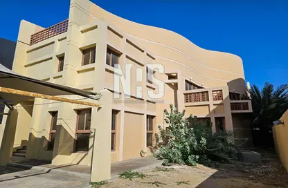 عمارة بالكامل - 6 غرف نوم - 6 حمامات للايجار في كمال جمال مسال - المشرف - أبوظبي
