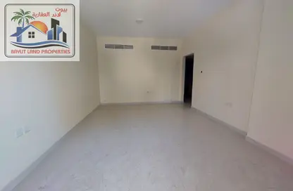 Apartment - 2 Bedrooms - 2 Bathrooms for rent in Corniche Tower - Ajman Corniche Road - Ajman