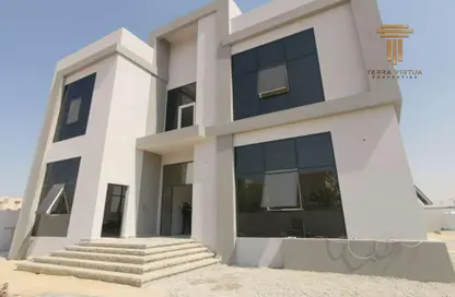 Outdoor Building image for: Villa - 4 Bedrooms - 4 Bathrooms for rent in Al Barsha South - Al Barsha - Dubai, Image 1