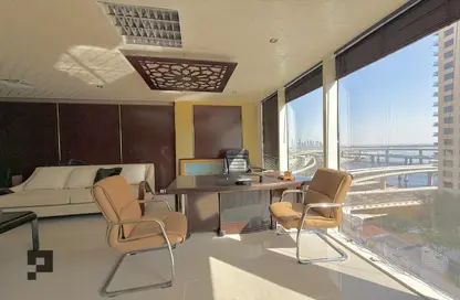 Office Space - Studio - 1 Bathroom for rent in Crystal Tower - Business Bay - Dubai