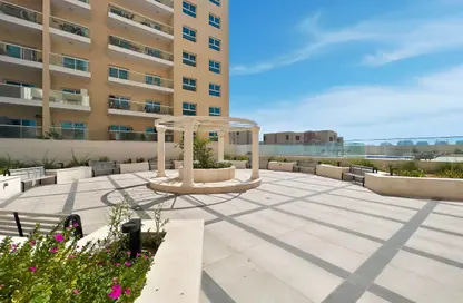 شقة - 2 غرف نوم - 3 حمامات للايجار في مساكن نادين 1 - مساكن نادين - الفرجان - دبي