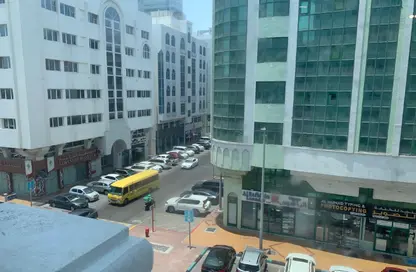 Apartment - 2 Bedrooms - 3 Bathrooms for rent in Al Najda Street - Abu Dhabi