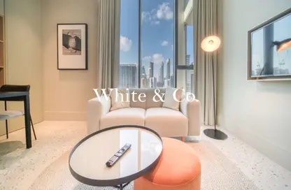 شقة - 1 حمام للايجار في رأسًا على عقب - الخليج التجاري - دبي