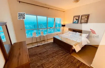 Apartment - 3 Bedrooms - 4 Bathrooms for rent in Corniche Tower - Ajman Corniche Road - Ajman