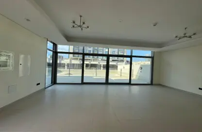 Villa - 5 Bedrooms - 5 Bathrooms for rent in 180 Degrees Villas - Liwan - Dubai Land - Dubai