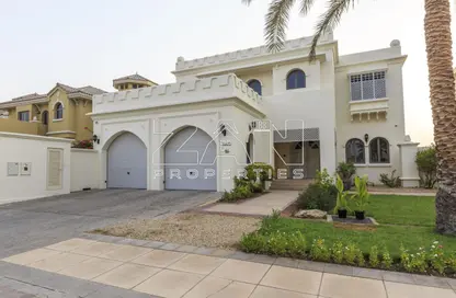 Villa - 4 Bedrooms - 5 Bathrooms for rent in Garden Homes Frond O - Garden Homes - Palm Jumeirah - Dubai Villa - 4 Bedrooms - 5 Bathrooms for rent in Garden Homes Frond O - Garden Homes - Palm Jumeirah - Dubai
