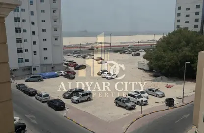 Apartment - 1 Bedroom - 2 Bathrooms for rent in Ajman Corniche Residences - Ajman Corniche Road - Ajman