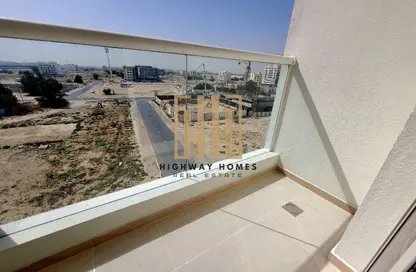 شقة - غرفة نوم - 1 حمام للايجار في سراب 2 - الجادة - الشارقة