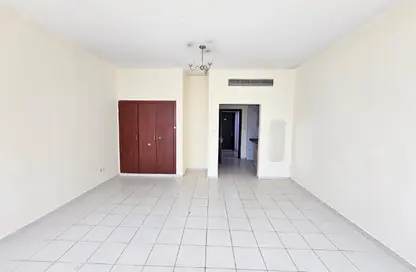 Apartment - Studio - 1 Bathroom for rent in T09 - Spain Cluster - International City - Dubai