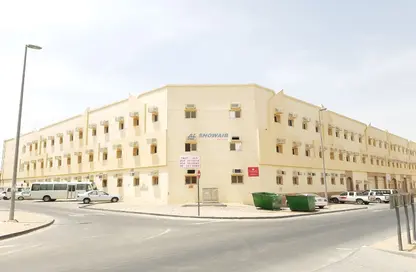 سكن عمال - استوديو - 8 حمامات للايجار في المحيصنة 2 - المحيصنة - دبي