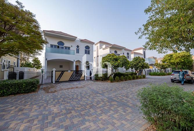 15703131 - Property Main Image