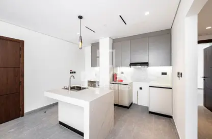 Apartment - 2 Bedrooms - 3 Bathrooms for sale in Arista One - Jumeirah Garden City - Al Satwa - Dubai