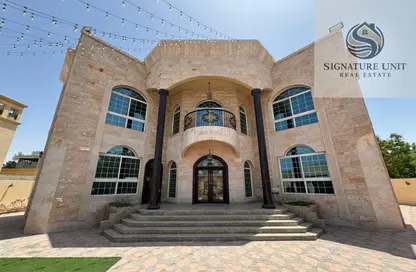 Villa - 5 Bedrooms - 5 Bathrooms for rent in Al Barsha 3 - Al Barsha - Dubai
