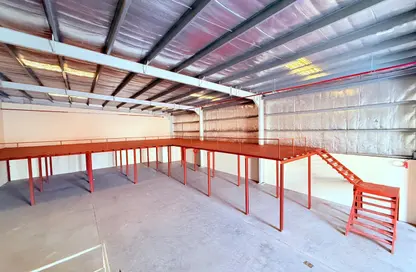 Warehouse - Studio - 1 Bathroom for rent in Industrial Area 18 - Sharjah Industrial Area - Sharjah