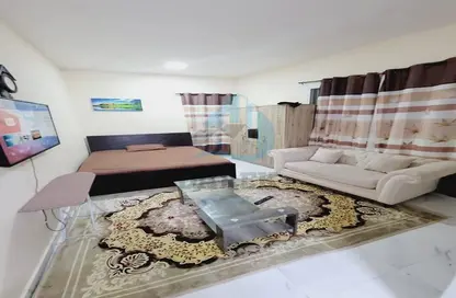شقة - 1 حمام للايجار في مساكن كورنيش عجمان - طريق كورنيش عجمان - عجمان