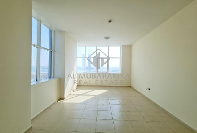 Image showcasing 1st Floor, Gulf Side, Lagoon Pool, Beach Chair - ByOwner.com