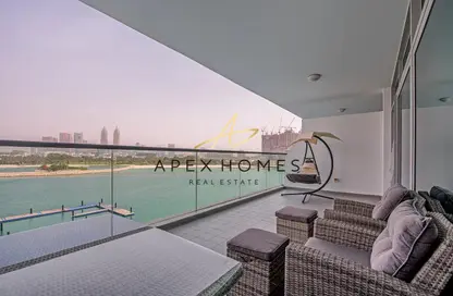 Apartment - 1 Bedroom - 2 Bathrooms for sale in Azure Residences - Palm Jumeirah - Dubai