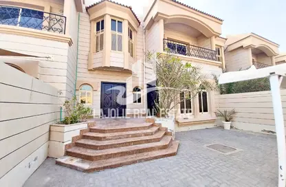 Villa - 5 Bedrooms - 6 Bathrooms for rent in Khalifa City A - Khalifa City - Abu Dhabi