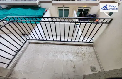 شقة - 1 حمام للايجار في ماي رزدنس - قرية الجميرا سركل - دبي