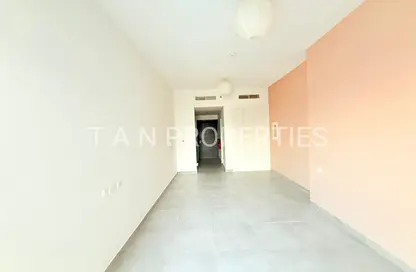 Apartment - Studio - 1 Bathroom for rent in Lucky 1 Residence - Jumeirah Village Circle - Dubai Apartment - Studio - 1 Bathroom for rent in Lucky 1 Residence - Jumeirah Village Circle - Dubai
