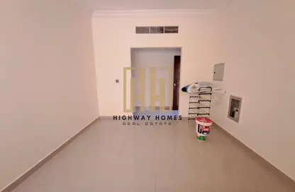 Apartment - 1 Bedroom - 1 Bathroom for rent in Muwaileh 29 Building - Muwaileh - Sharjah