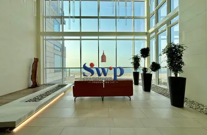 شقة - 3 غرف نوم - 4 حمامات للايجار في مساكن لامار - برج السيف - شاطئ الراحة - أبوظبي