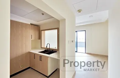 شقة - 2 غرف نوم - 3 حمامات للايجار في بارك كورنر - الضاحية 13 - قرية الجميرا سركل - دبي شقة - 2 غرف نوم - 3 حمامات للايجار في بارك كورنر - الضاحية 13 - قرية الجميرا سركل - دبي