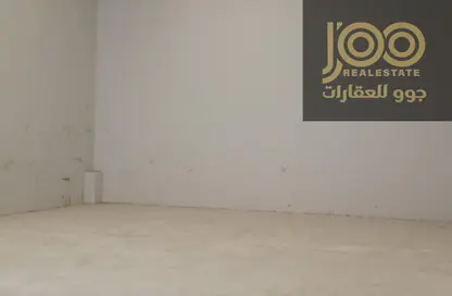 Bulk Rent Unit - Studio for rent in Umm Al Thuoob - Umm Al Quwain