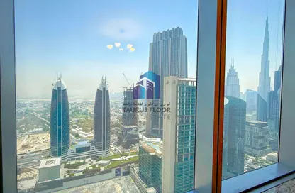 Apartment - 3 Bedrooms - 3 Bathrooms for rent in 21st Century Tower - Sheikh Zayed Road - Dubai