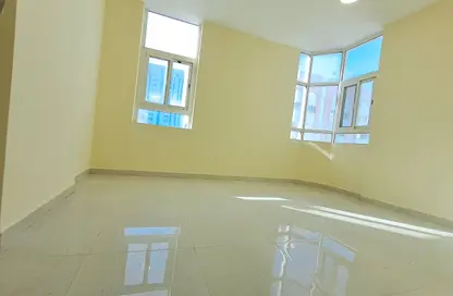 Apartment - 2 Bedrooms - 2 Bathrooms for rent in Al Khalidiya - Abu Dhabi