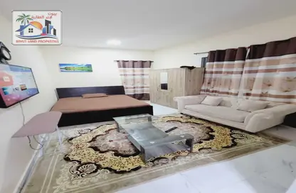 شقة - 1 حمام للايجار في مساكن كورنيش عجمان - طريق كورنيش عجمان - عجمان