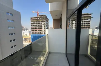 Apartment - 1 Bedroom - 2 Bathrooms for rent in Jumeirah Village Circle - Dubai